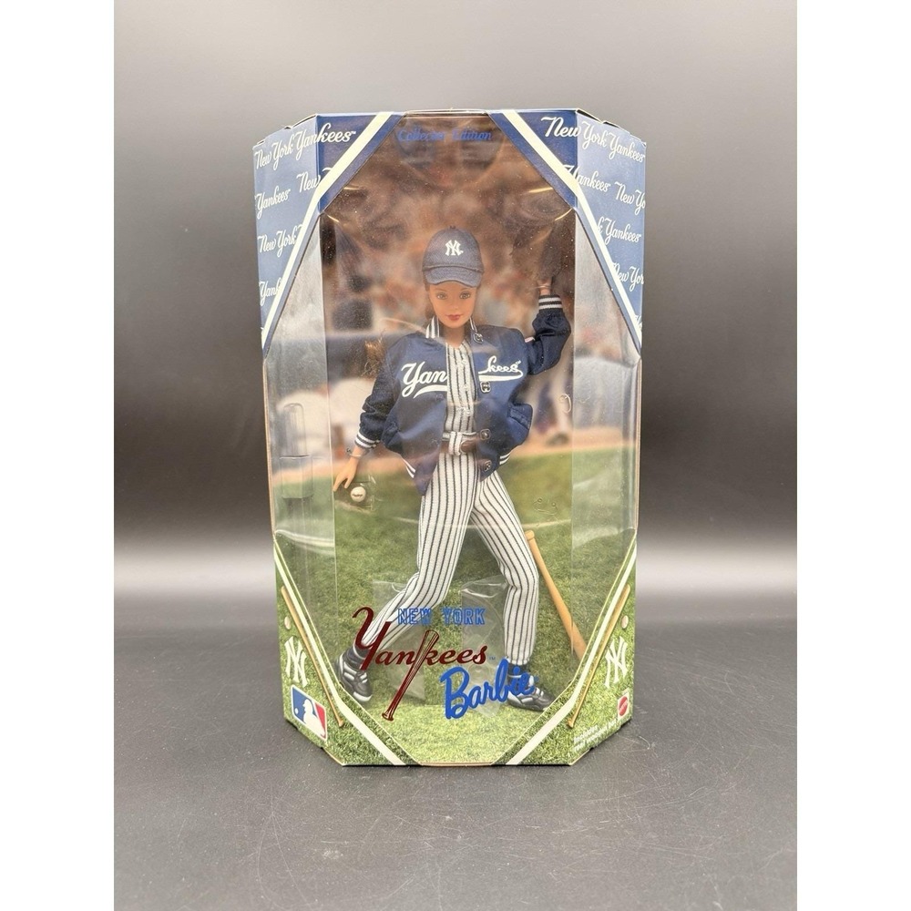 MATTEL‎ Barbie New York Yankees h3_1020